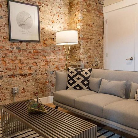 Modern & Cozy Philly Apartment - Perfect Location! Philadelphia Bagian luar foto