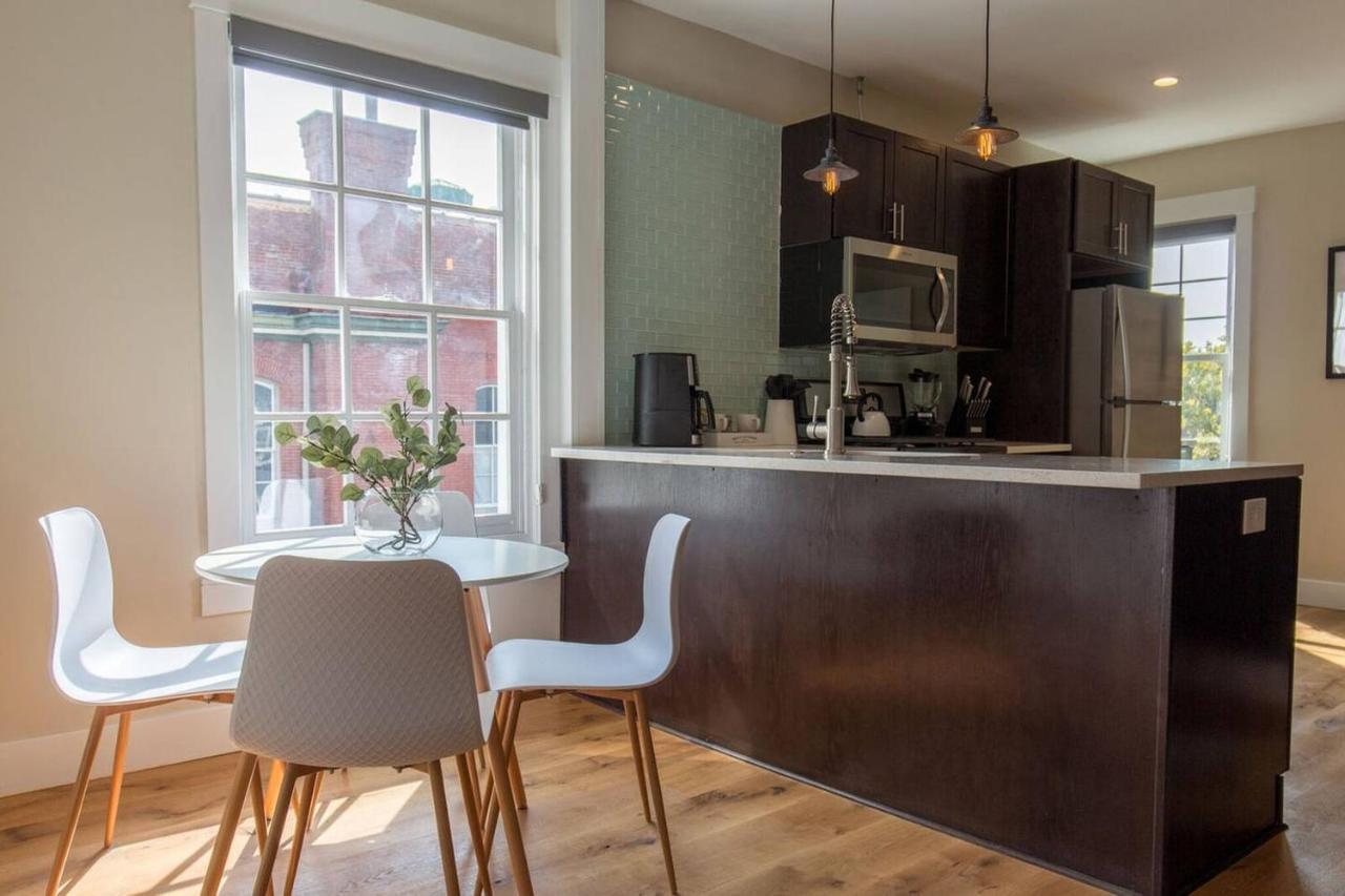 Modern & Cozy Philly Apartment - Perfect Location! Philadelphia Bagian luar foto